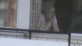 Nobriedis Āzijas temptress grib pisties ar melnu vīrieti, jo visi caurumi