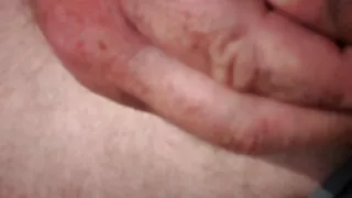 Skaista brunete gaida BF vilinošu uzmākšanos