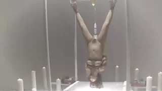 Spilgti nympho sucks puisis gailis mājās